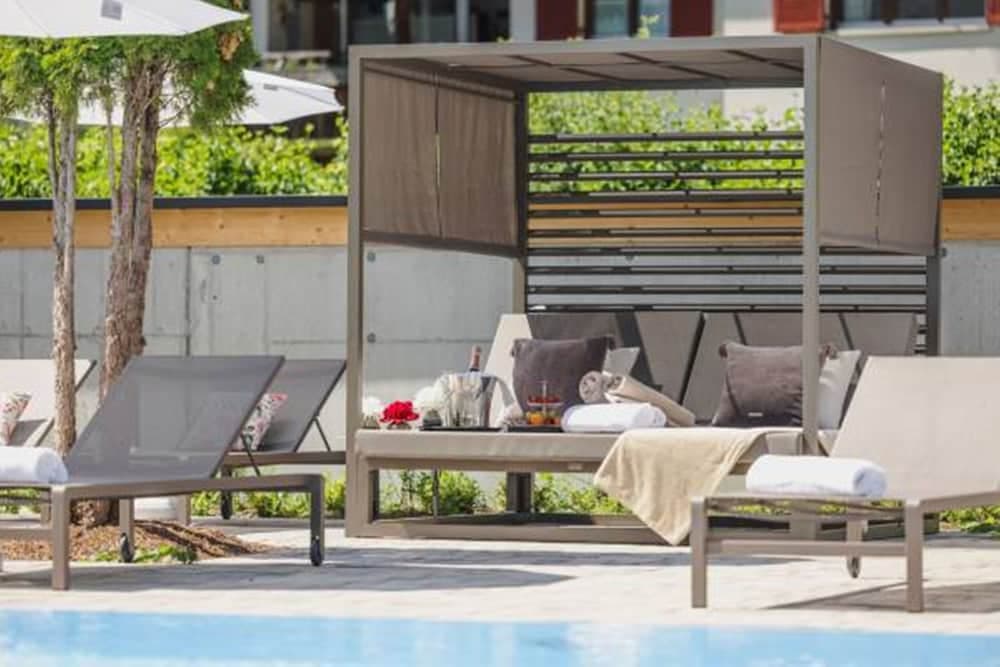 Sundeck