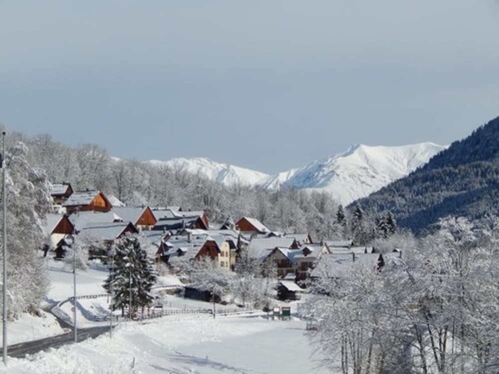 Skiing