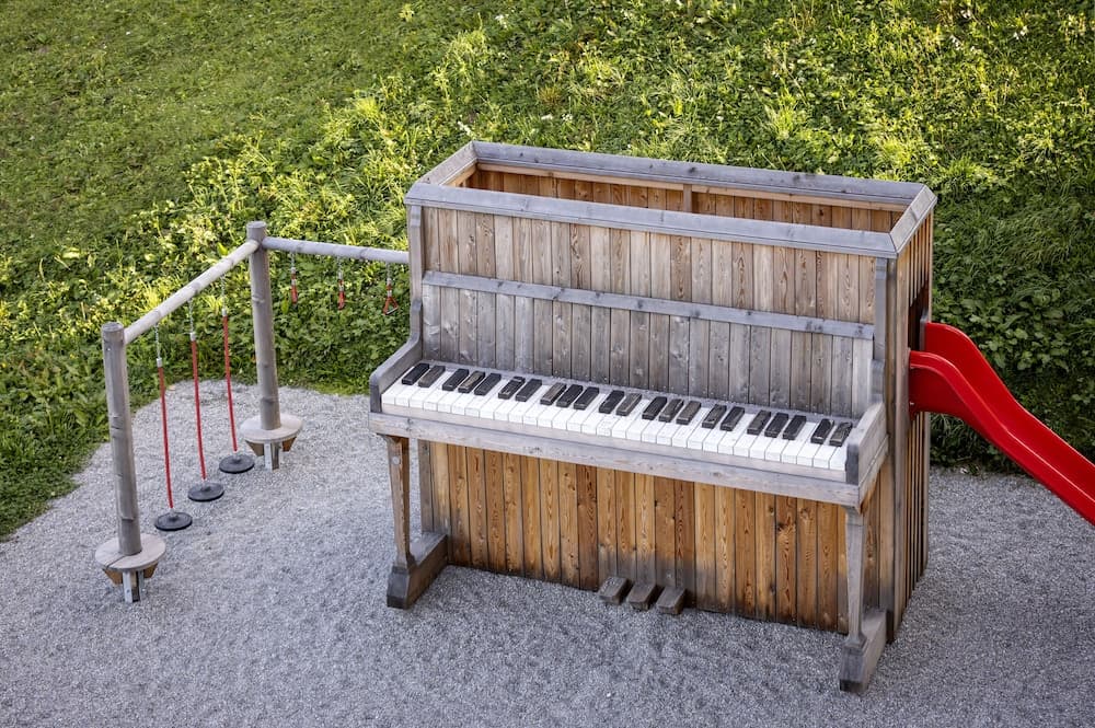 Children's play area - outdoor