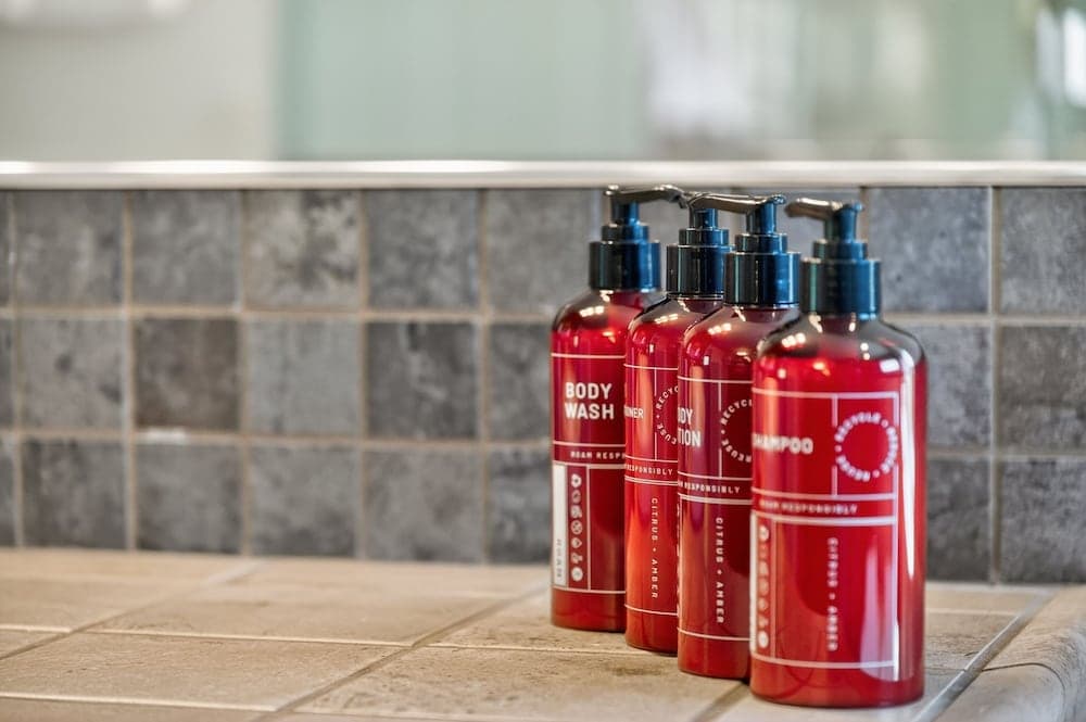 Bathroom amenities