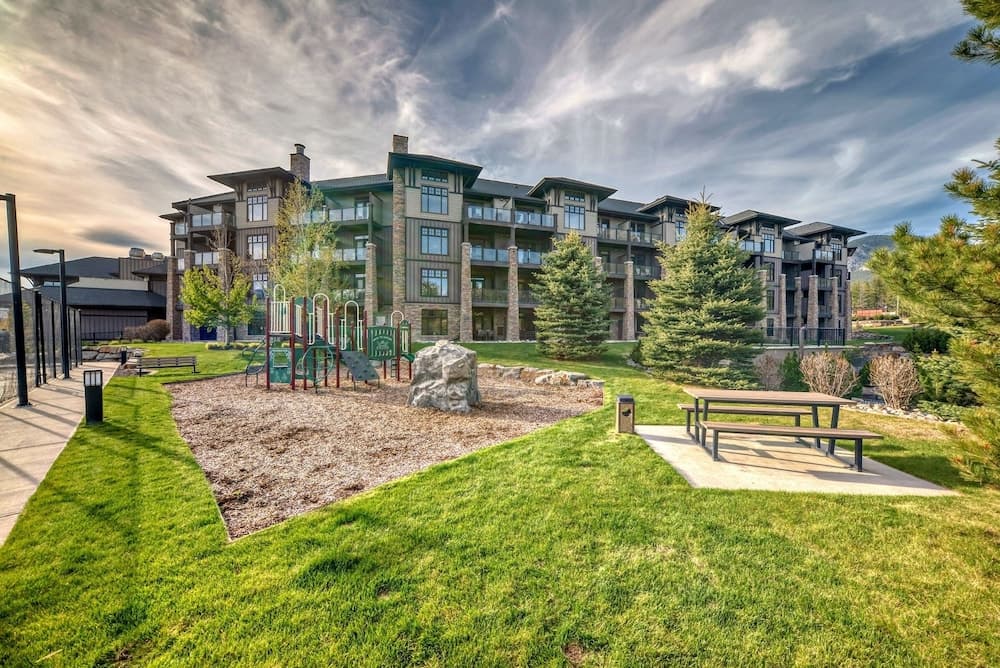 Children's play area - outdoor