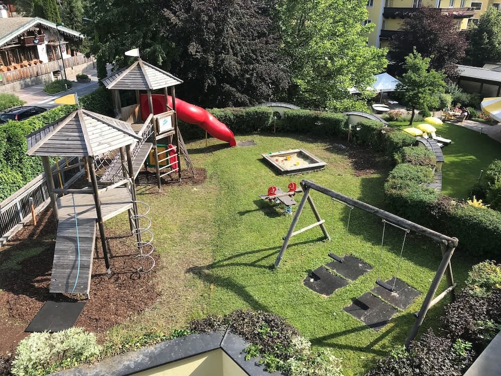 Children's play area - outdoor