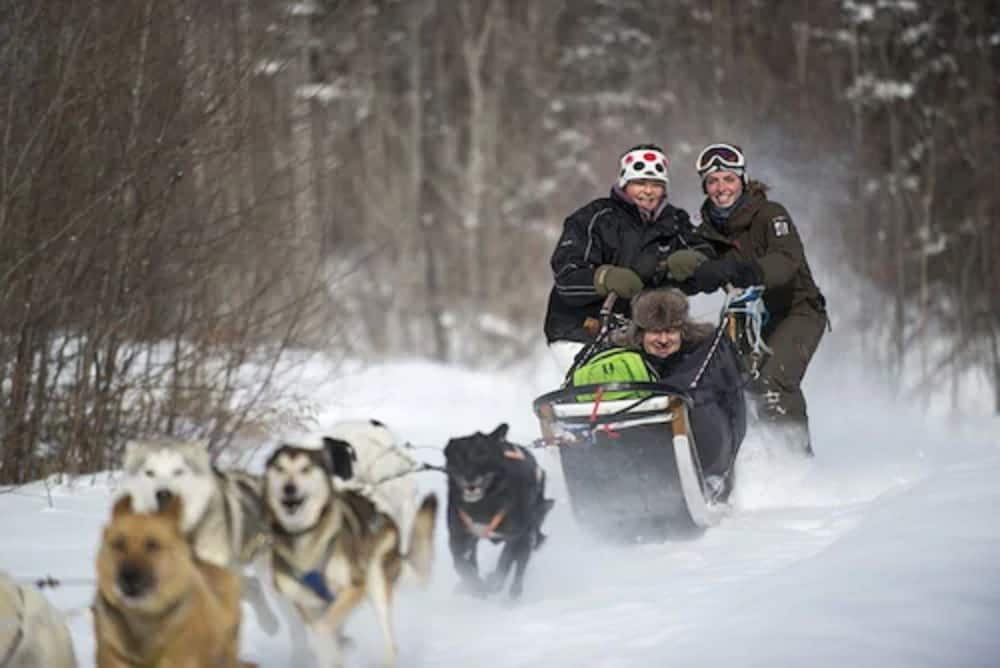 Snow and ski sports