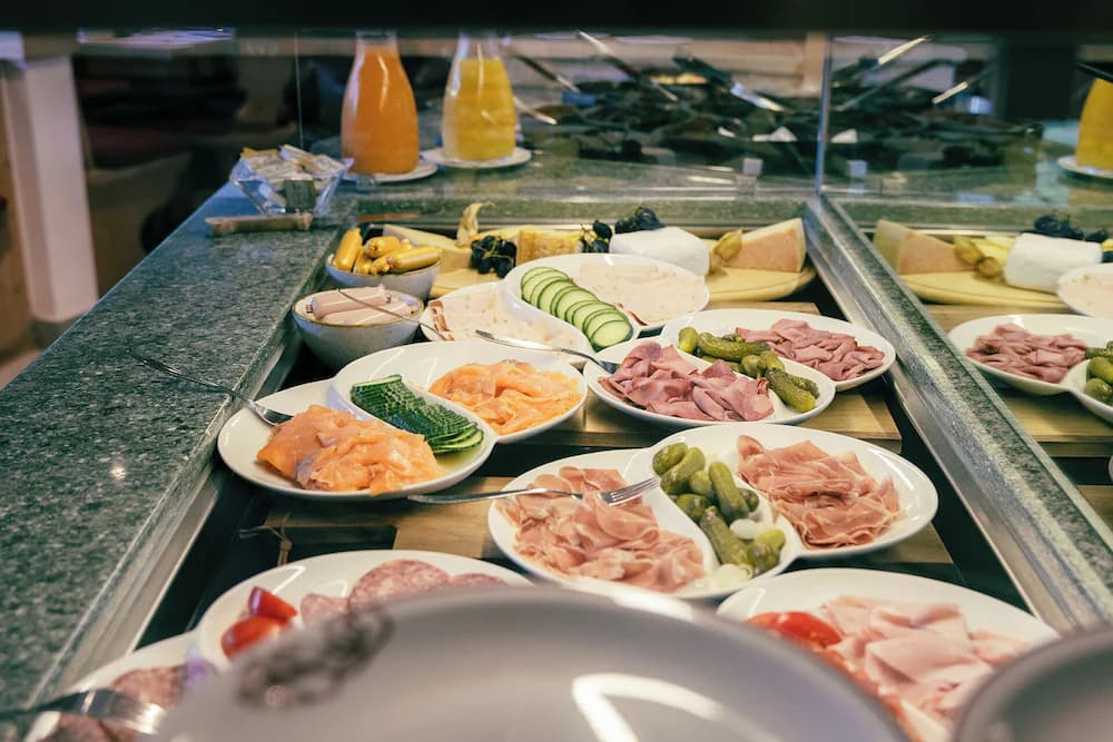 Breakfast buffet