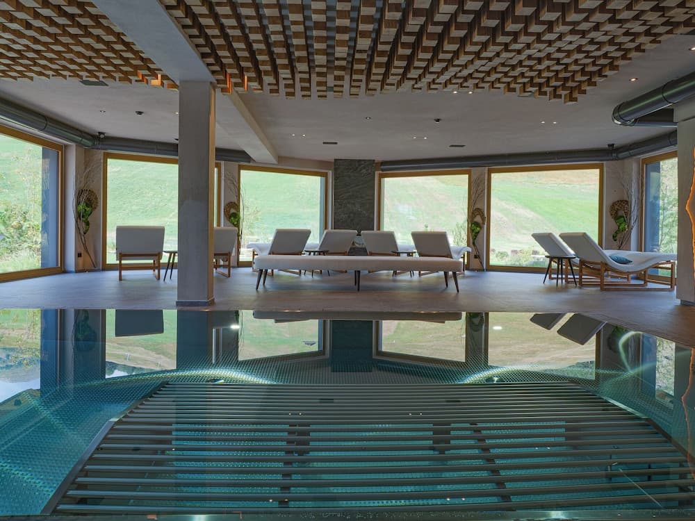 Rooftop pool