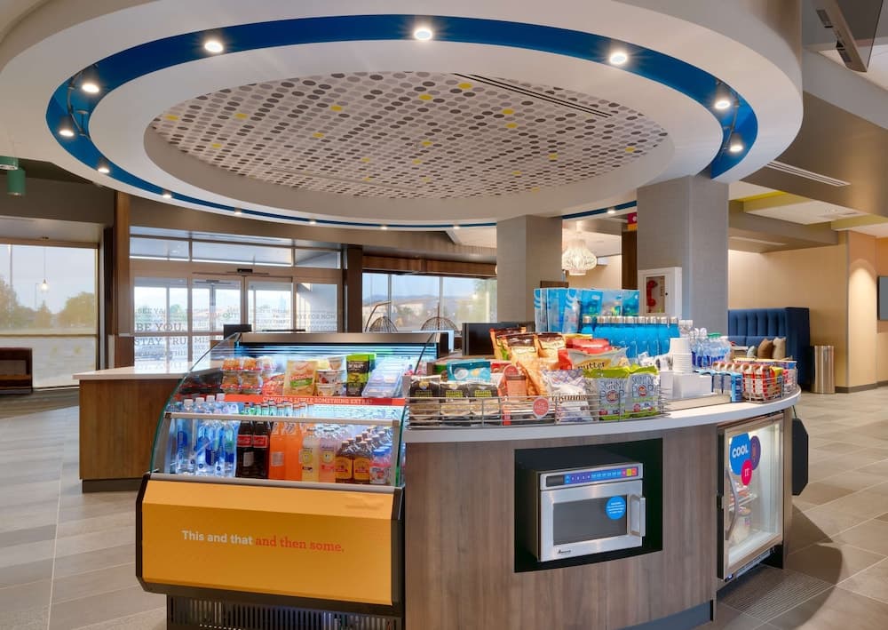 Snack bar