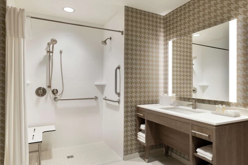 Bathroom shower