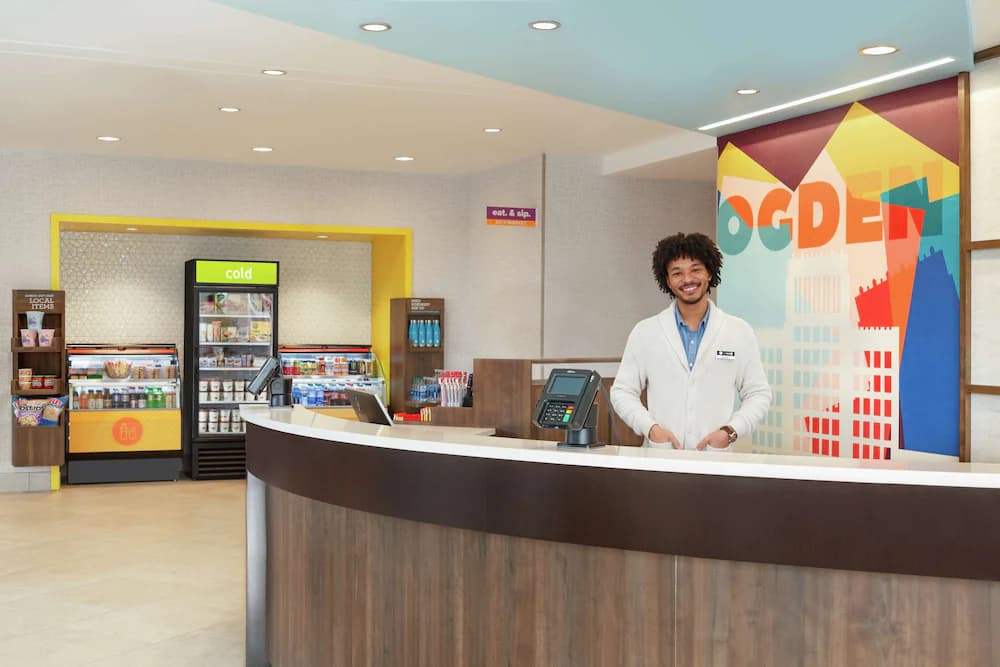 Snack bar