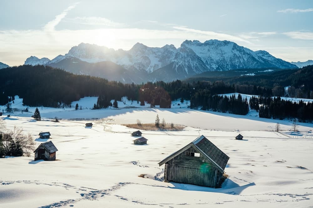 Snow and ski sports