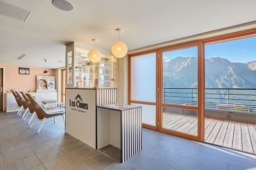 Spa reception