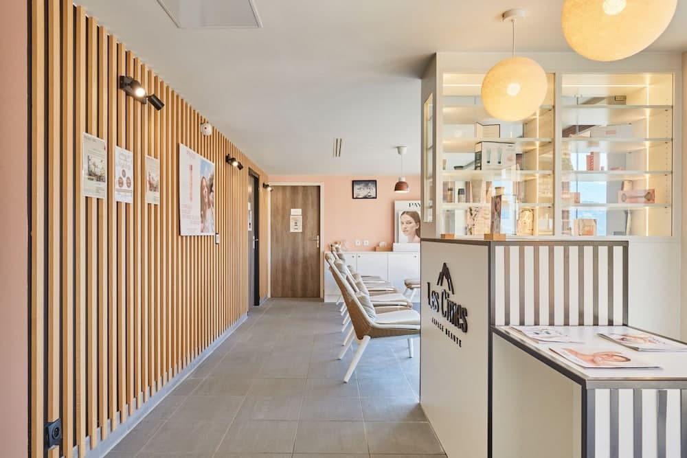 Spa reception