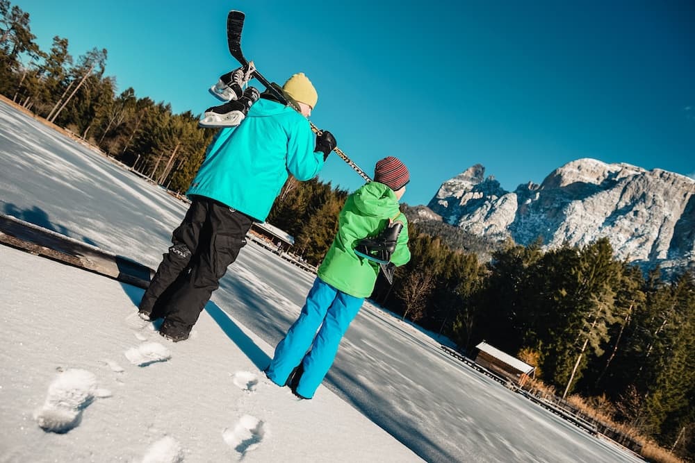 Snow and ski sports