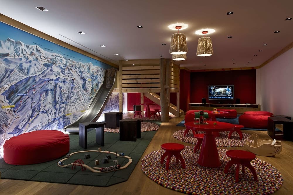 Game room