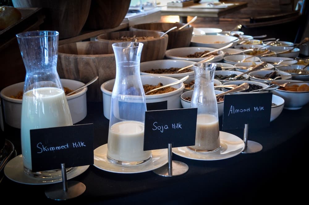 Breakfast buffet