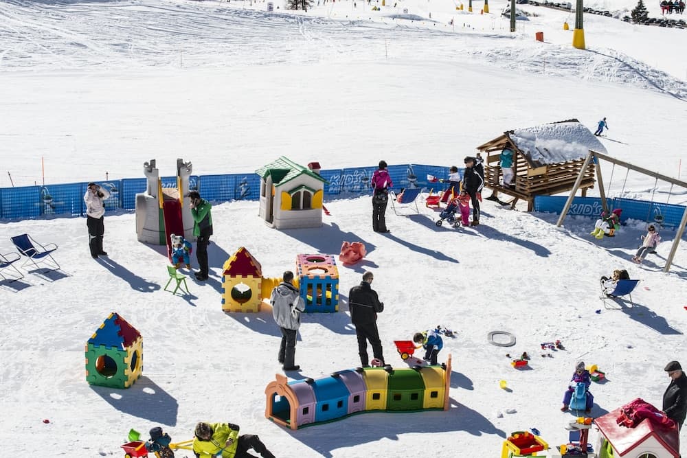 Children's play area - outdoor