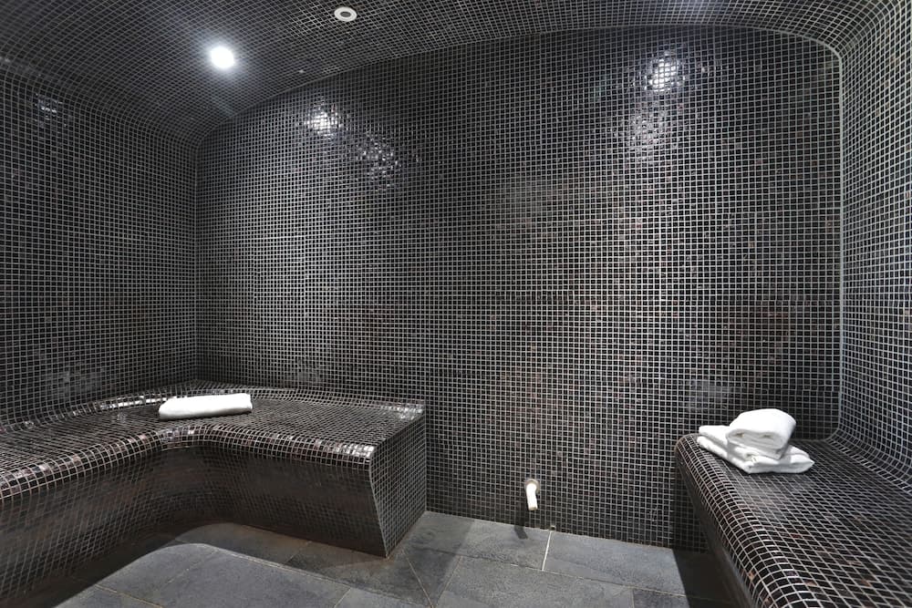 Steam room