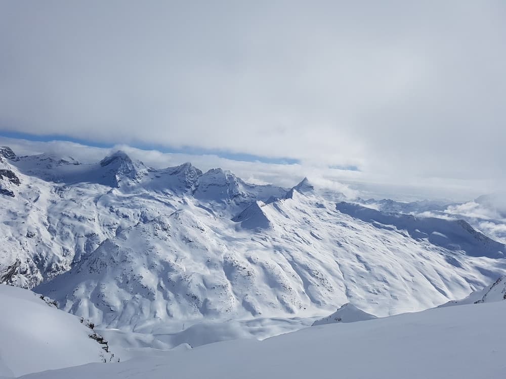 Snow and ski sports
