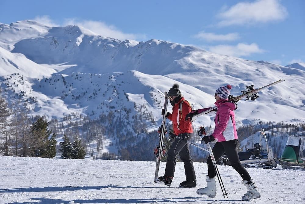 Snow and ski sports