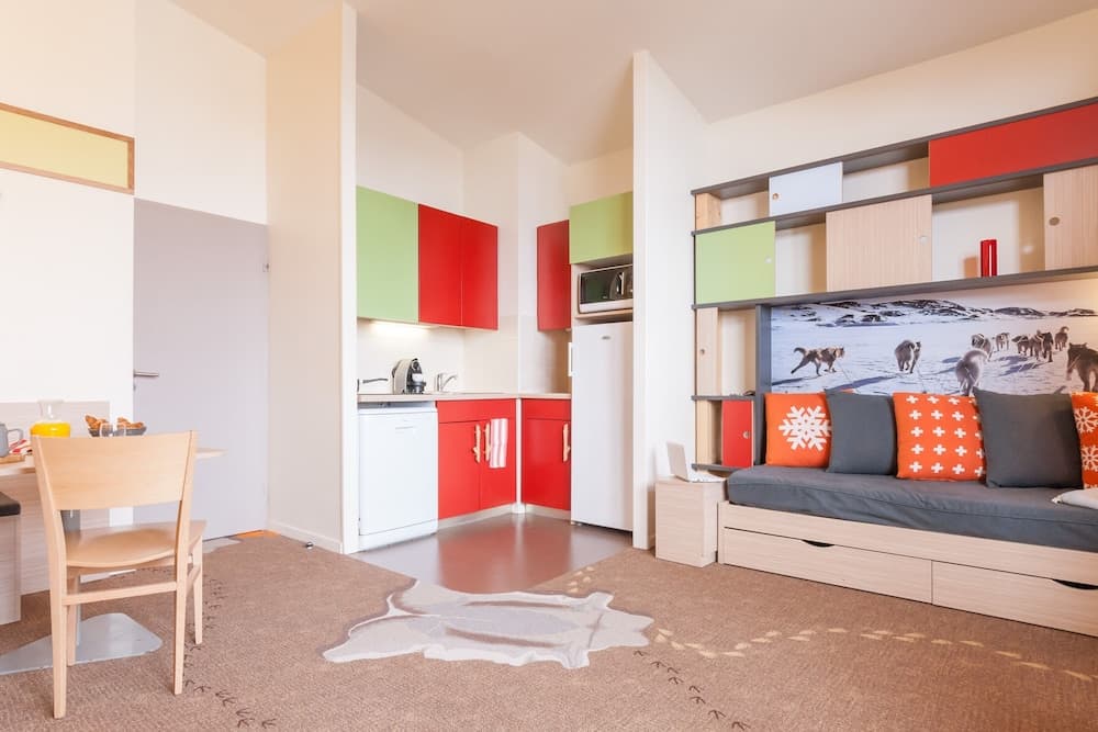 Private kitchenette