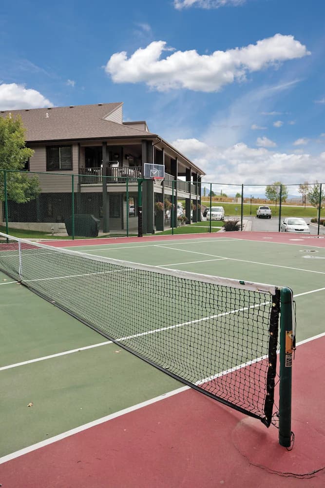 Tennis court