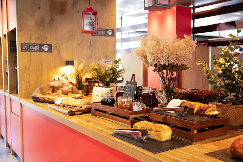 Breakfast buffet