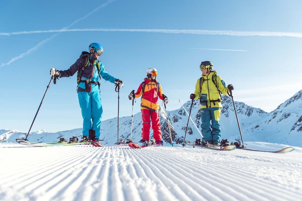 Snow and ski sports