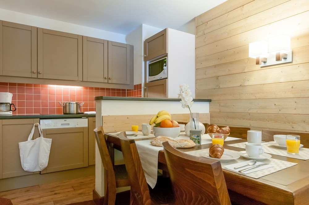 In-room dining