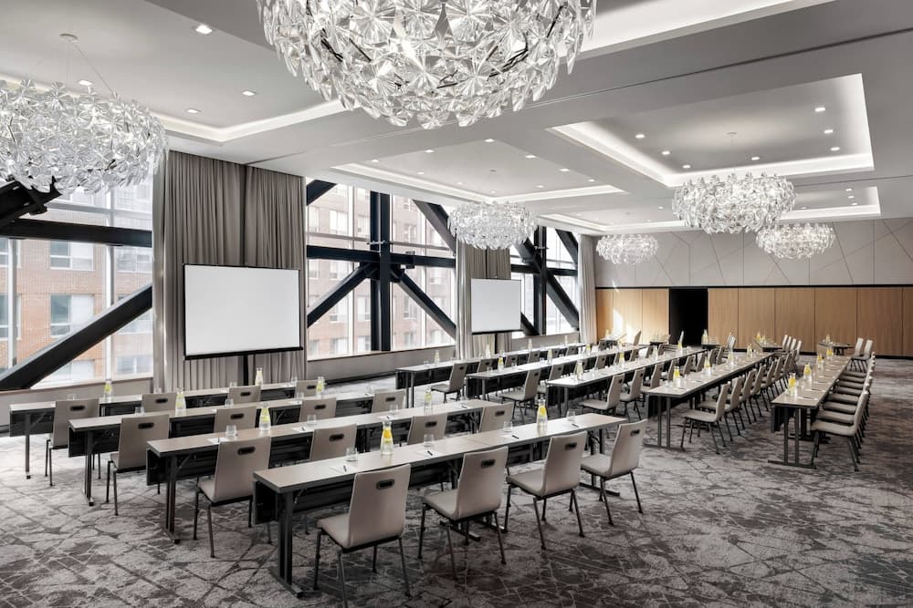 Meeting facility