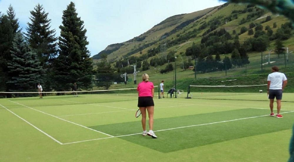 Tennis court