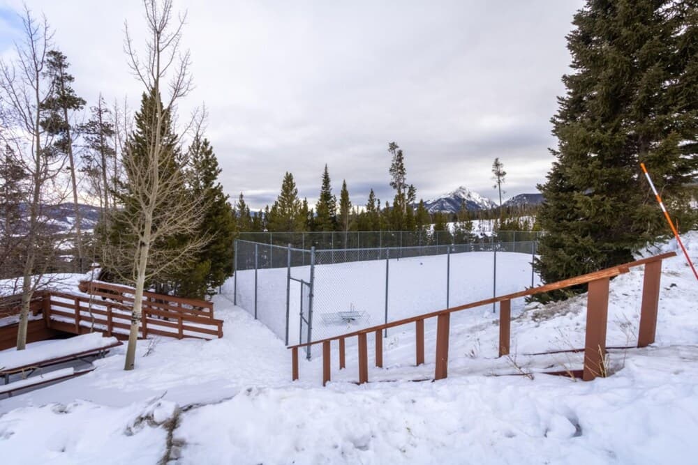 Ski hill