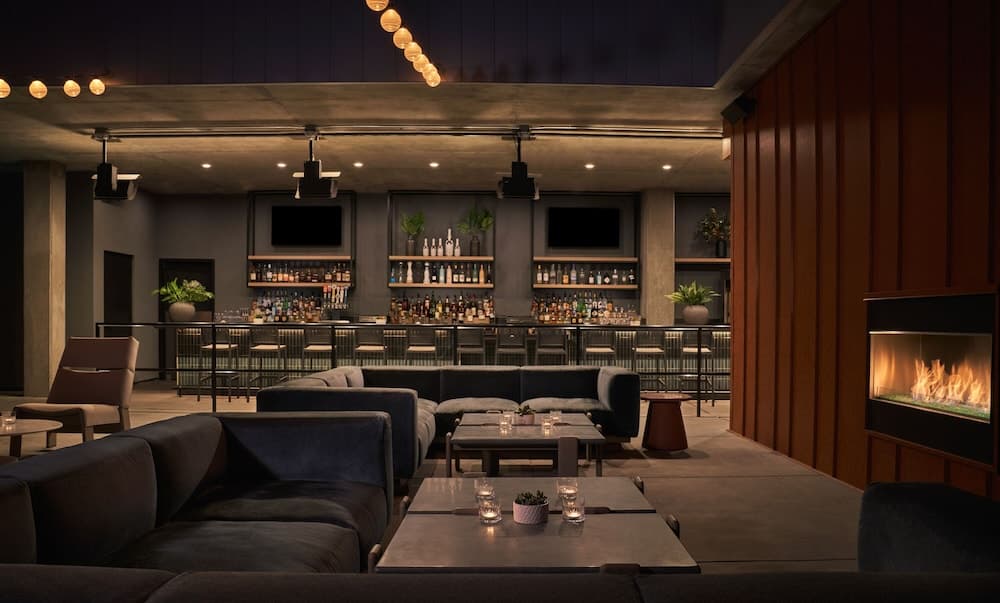 Poolside bar