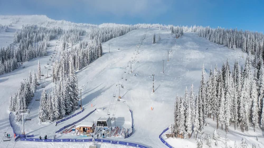 Snow and ski sports