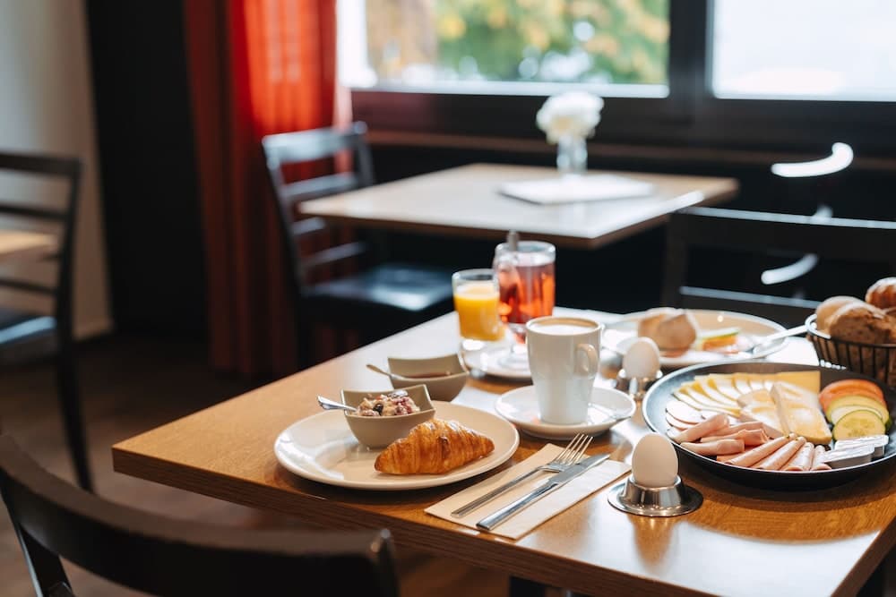 Breakfast meal