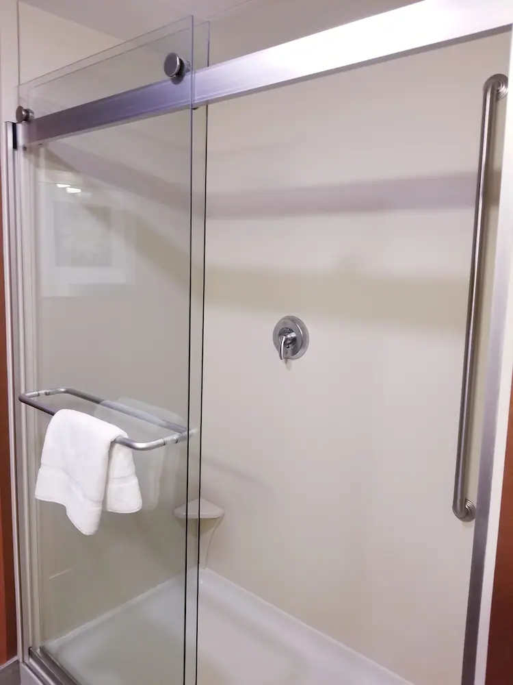 Bathroom shower