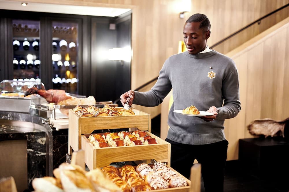 Breakfast buffet