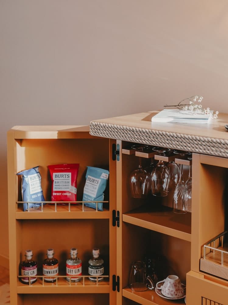 Minibar