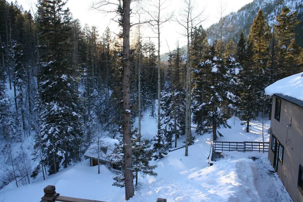 Snow and ski sports