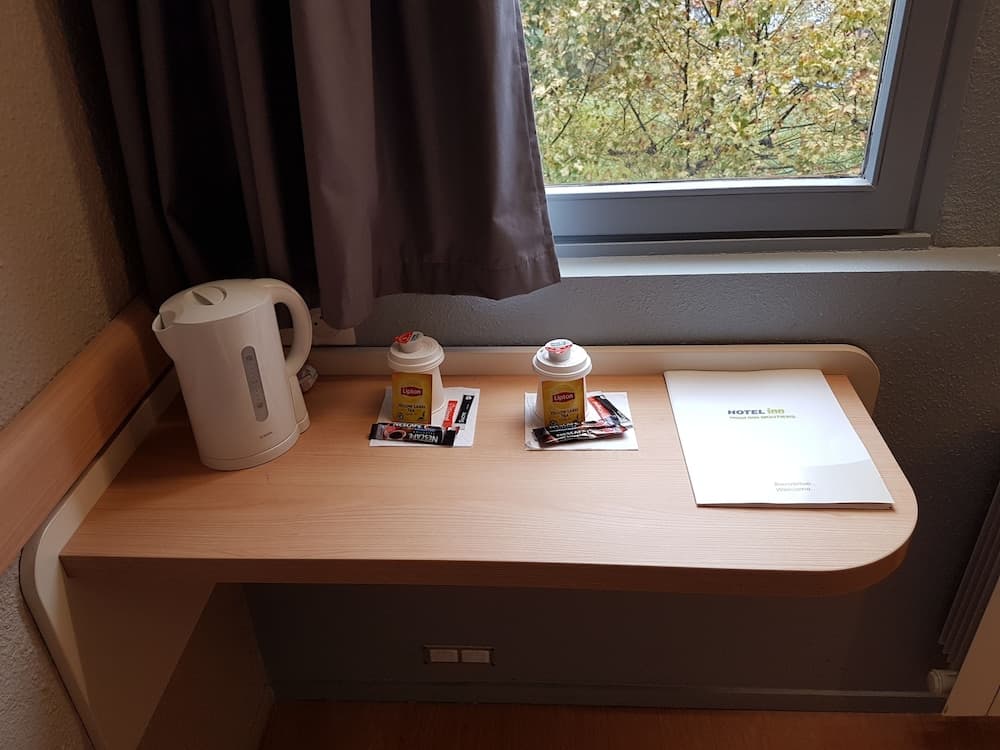 Room amenity