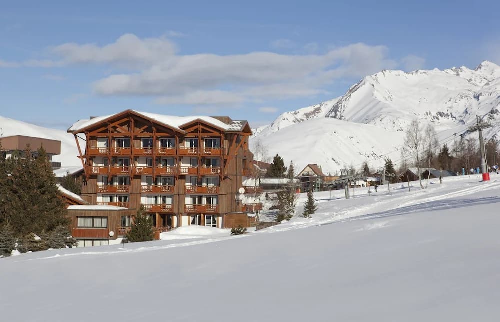 Ski hill