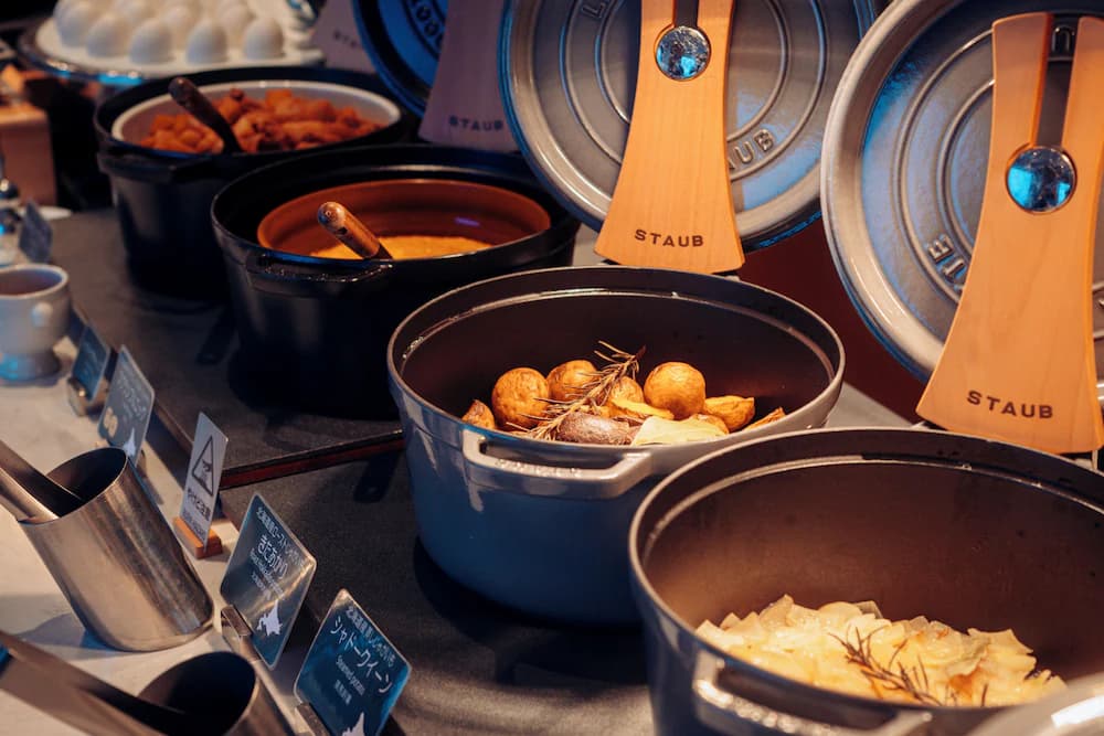 Breakfast buffet