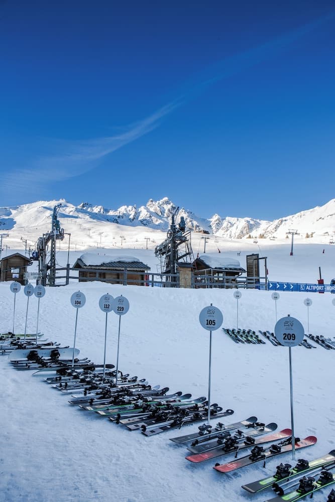 Skiing