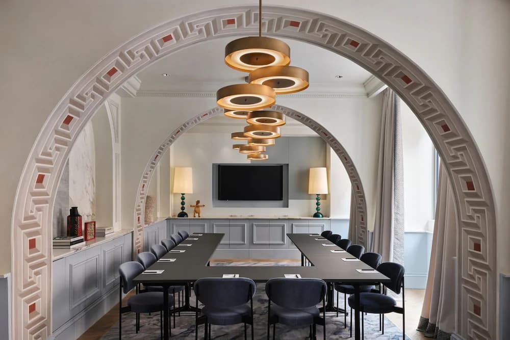 Meeting facility