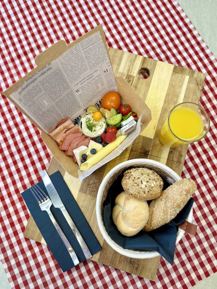 Breakfast meal