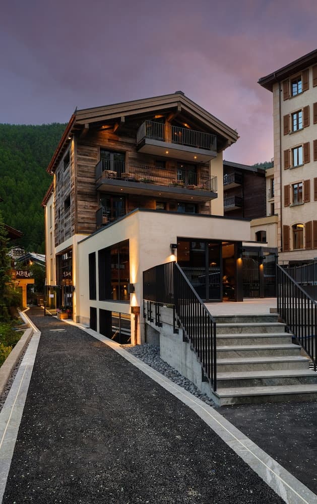 Front of property - evening/night
