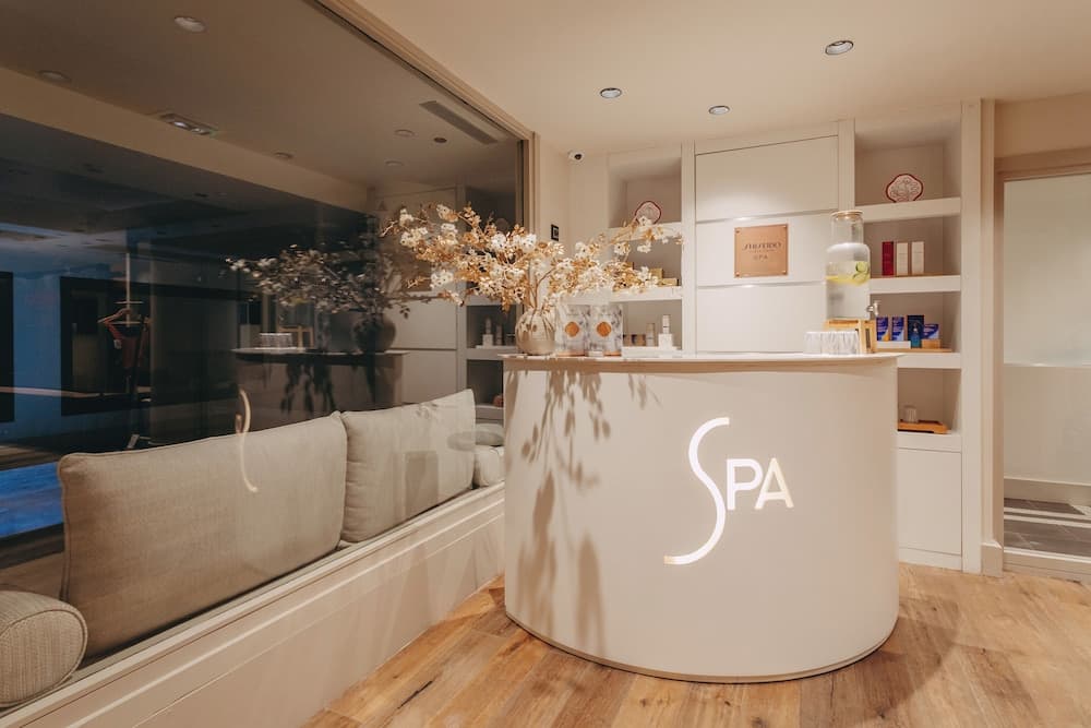 Spa reception