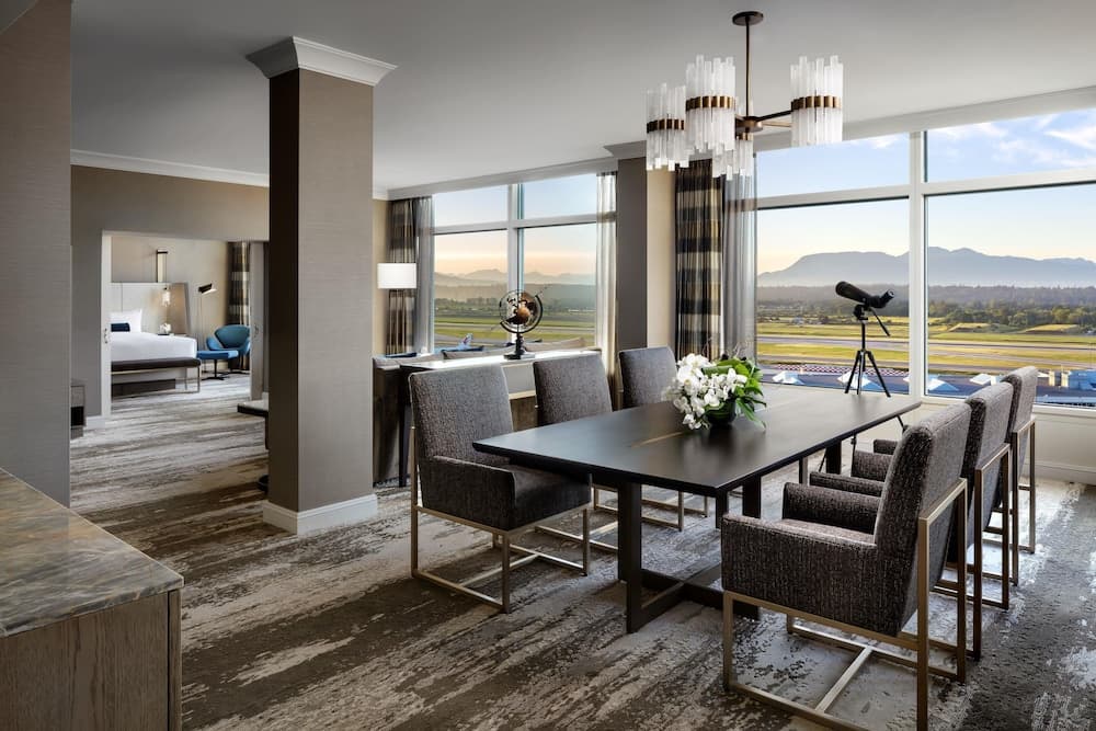 In-room dining