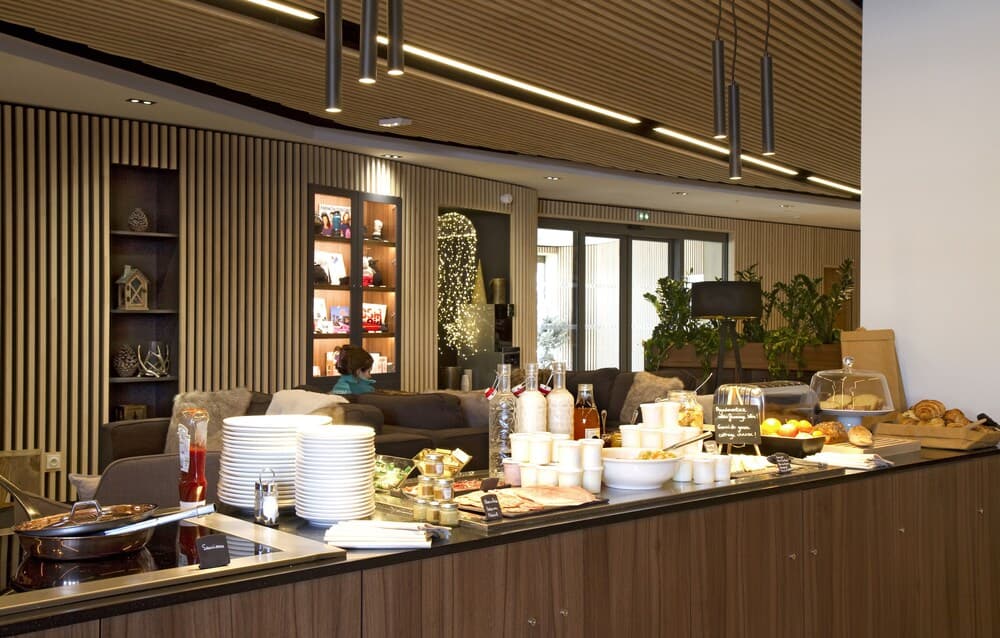 Breakfast buffet