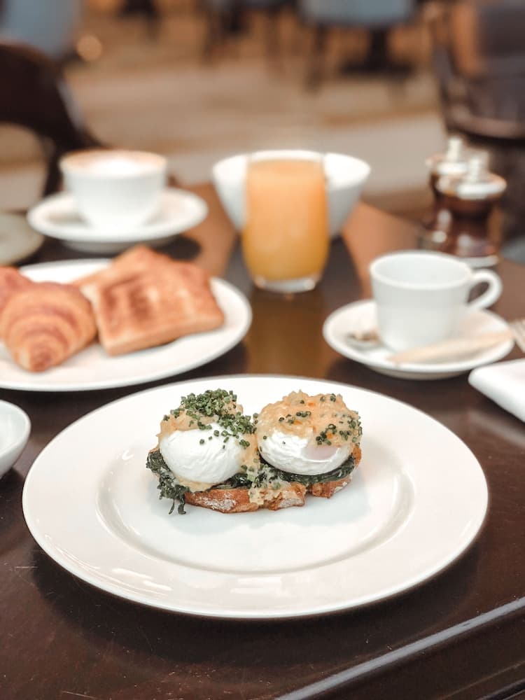 Breakfast meal
