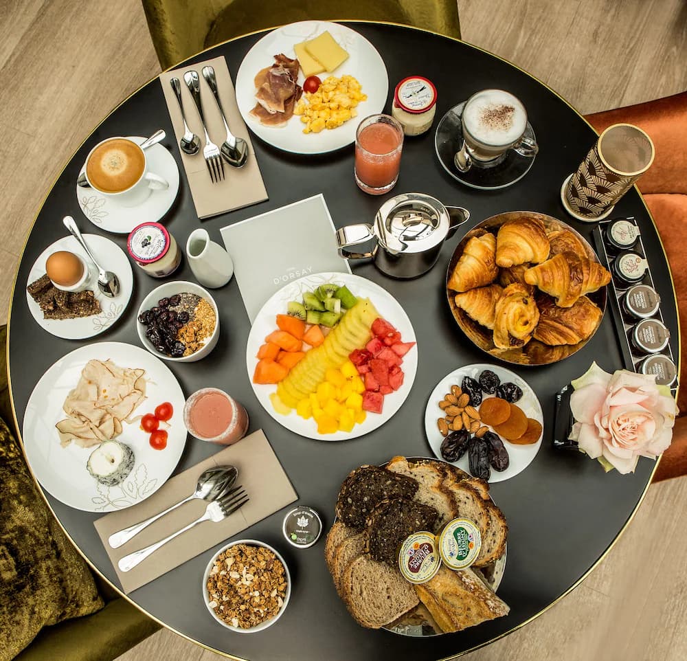 Breakfast buffet