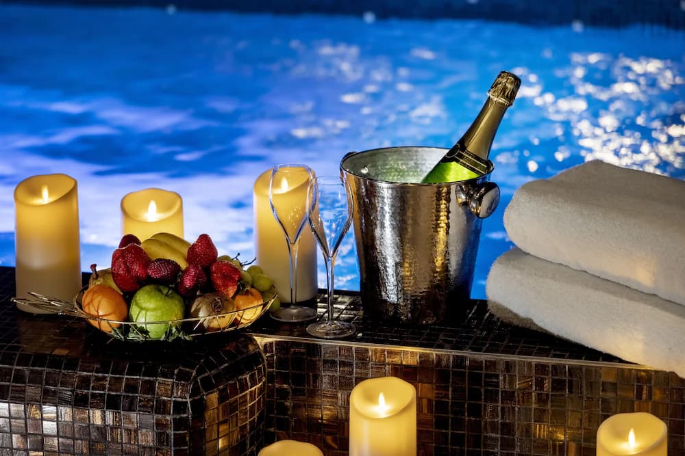 Champagne service